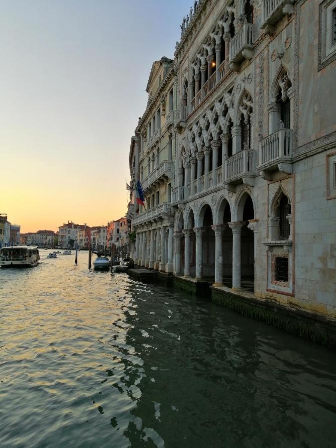 شقة Rizzi, Elegante Monolocale In Centro Storico البندقية المظهر الخارجي الصورة